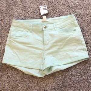 NWT H&M shorts